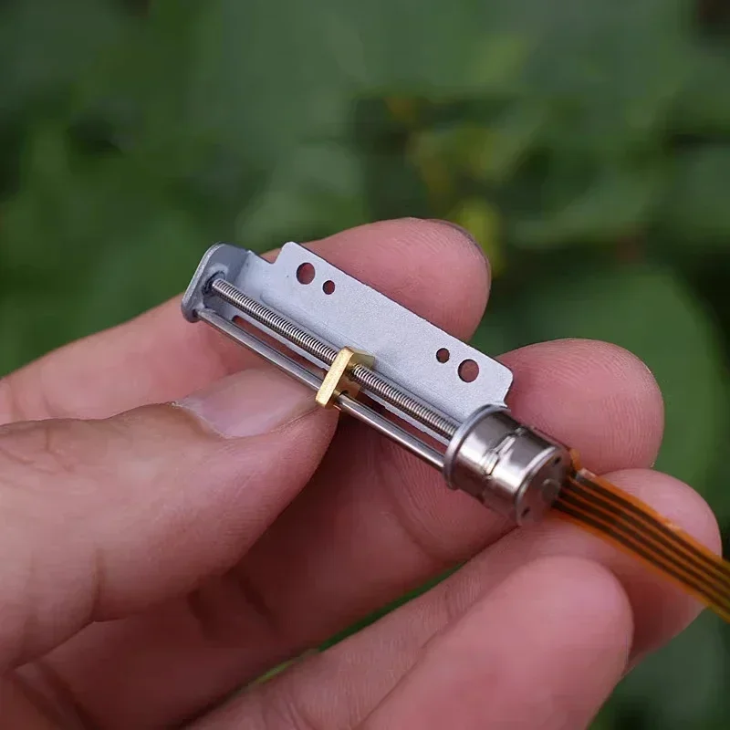 小型8mm 2相4線式リニアステッピングモーター、高精度リー - Lead Screw 8Mm のレビューと価格